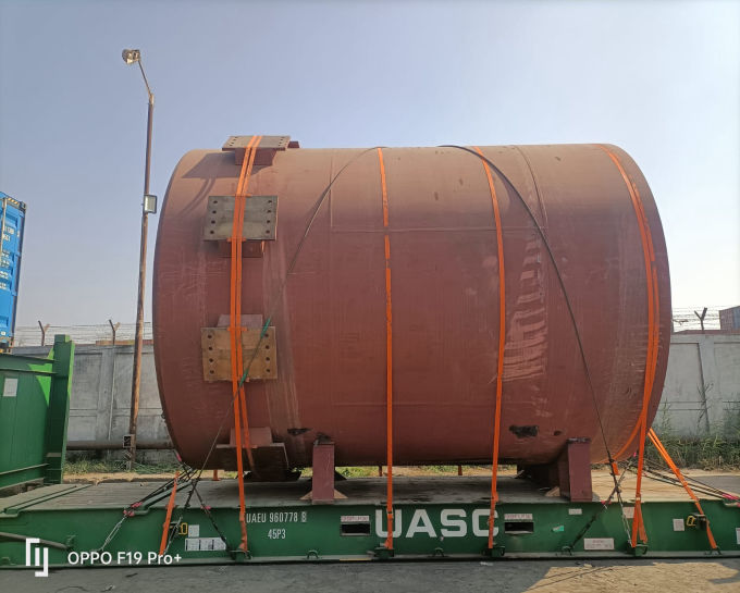 Big Tank Lashing on FR Container